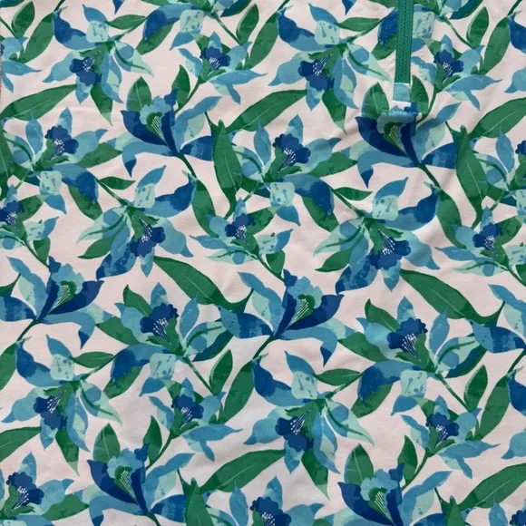 TOMMY BAHAMA Women’s Island Zone Aubrey Seaside Brights Mock  Top Size L NWT - Picture 3 of 14